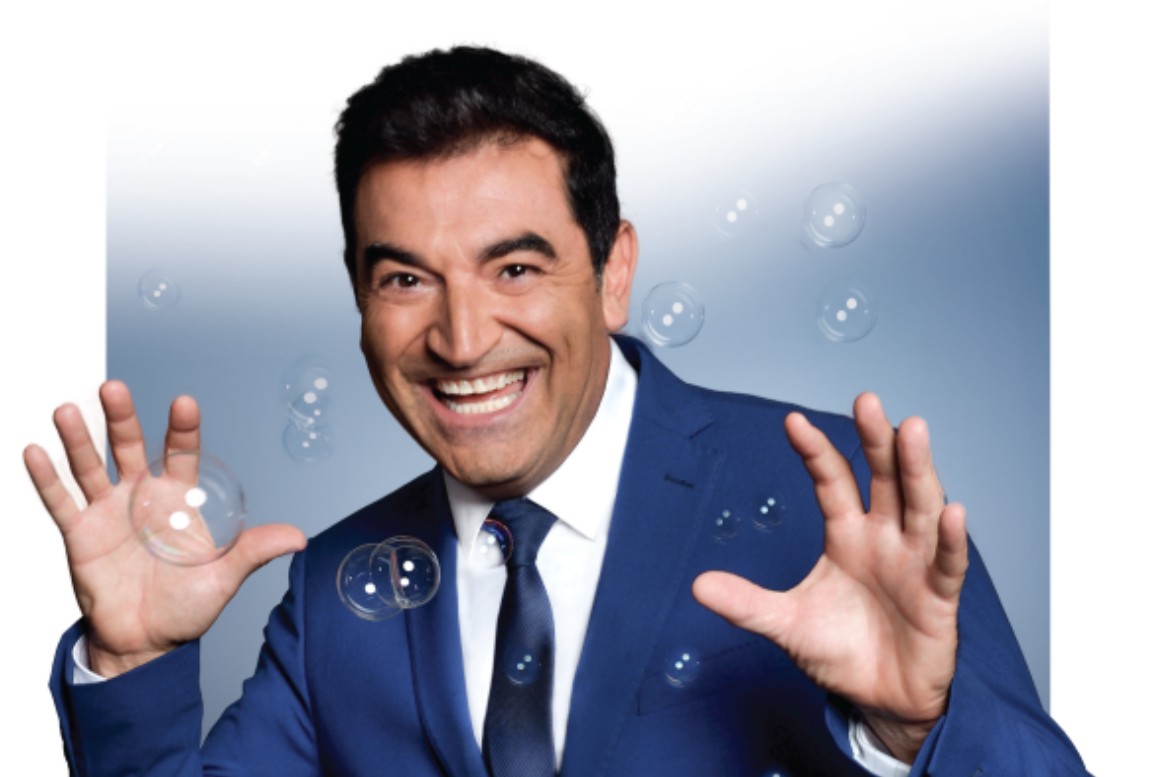 Max Giusti in scena con Bollicine Update a Firenze