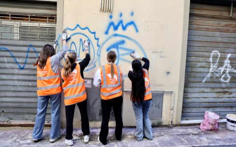 Ritorno degli Angeli del Bello per ripulire Empoli