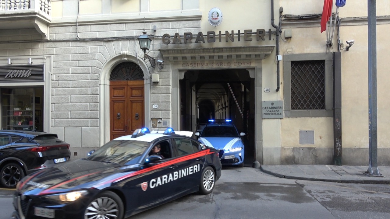 Aggressione nel centro di Firenze: una giovane donna vittima di violenza
