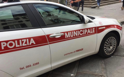 Arresto e denunce a Firenze: operazioni di controllo sul territorio