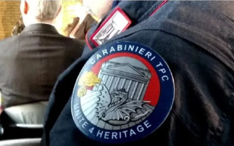 Carabinieri in azione: recuperati documenti di Mussolini e D’Annunzio