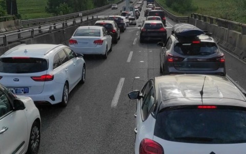 Incidente sulla FI-PI-LI: viadotto dell’Indiano chiuso a Scandicci