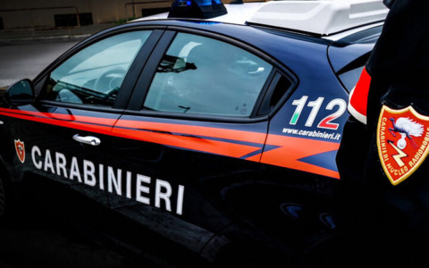 Calenzano (Firenze): colpo in gioielleria durante il giorno al centro commerciale