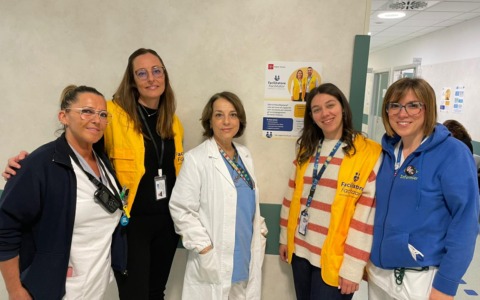 I “gilet gialli” nei Pronto Soccorso: facilitatori per alleviare lo stress delle attese