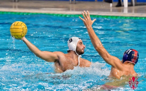 Pallanuoto: Rari Nantes Florentia, ultima chance a Salerno