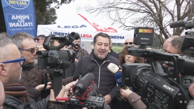 Salvini: “A Firenze il taser per la Municipale. Necessari i Cpr in tutte le regioni”