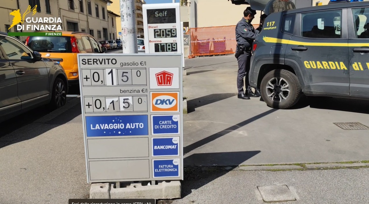 Aumentano i controlli della Guardia di Finanza sul caro-carburante