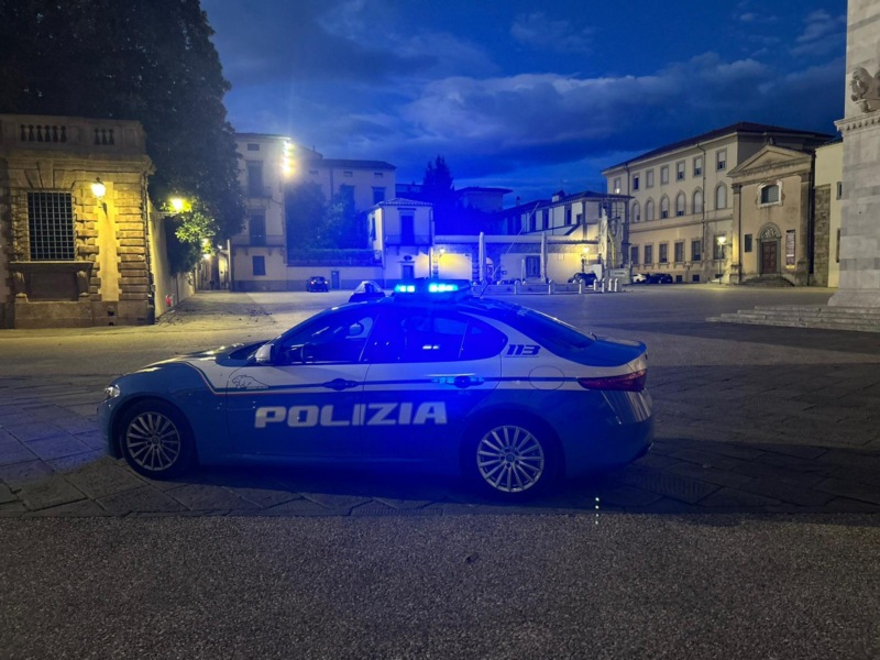 Colpo in un negozio di alimentari a Empoli: sparato un colpo di pistola