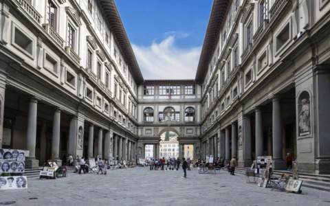 Furto informatico agli Uffizi: musei in allerta contro la minaccia