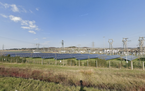 In Toscana, il fotovoltaico minaccia l’agricoltura: 500 ettari di suolo perduti