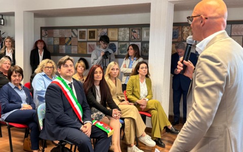 Riconoscimento per la comunità scolastica dopo un malore in aula