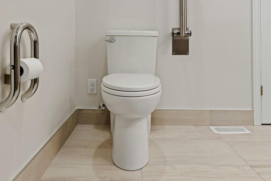 Cattivi odori scarichi bagno: 7 cause che non immagini e come risolverle una volta per tutte
